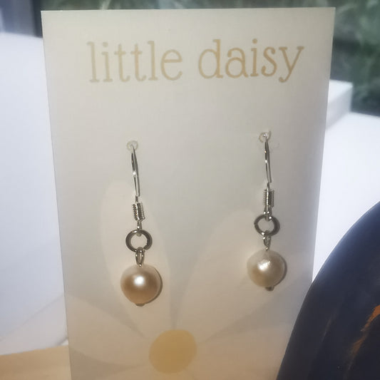 Freshwater Pearl Dangle Earrings