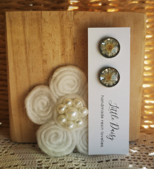 Tiny Pressed Daisy Bezel Stud Earrings