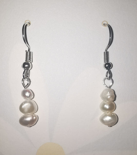 Freshwater Pearl Tri-Drop Earring